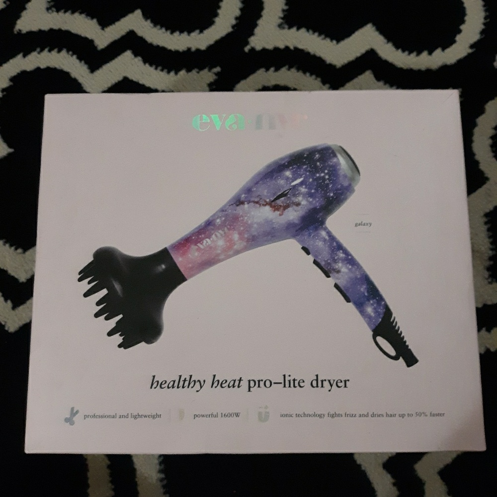 Hairdryer